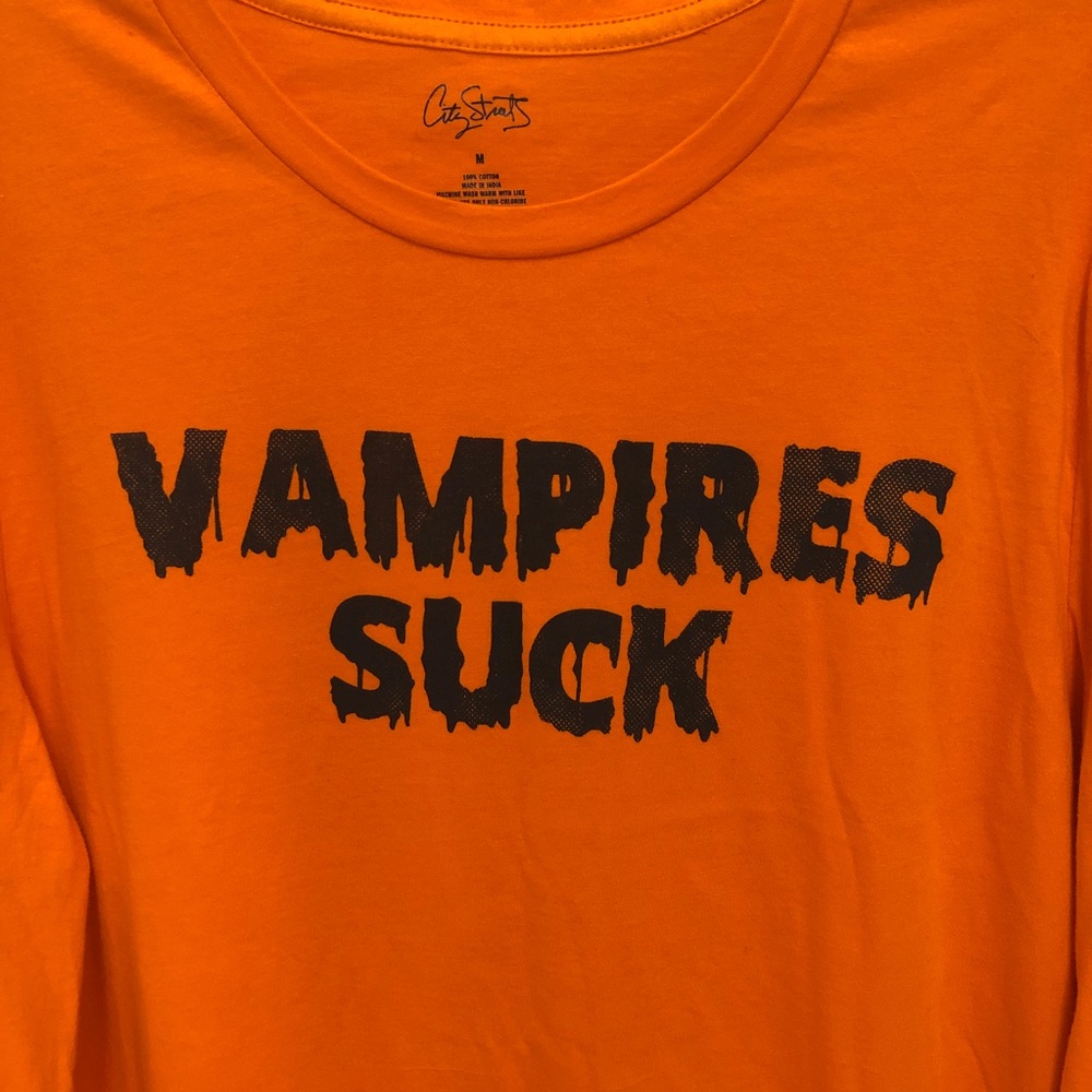 NWT “VAMPIRES SUCK” Long Sleeve Graphic Tee - Picture 2 of 6